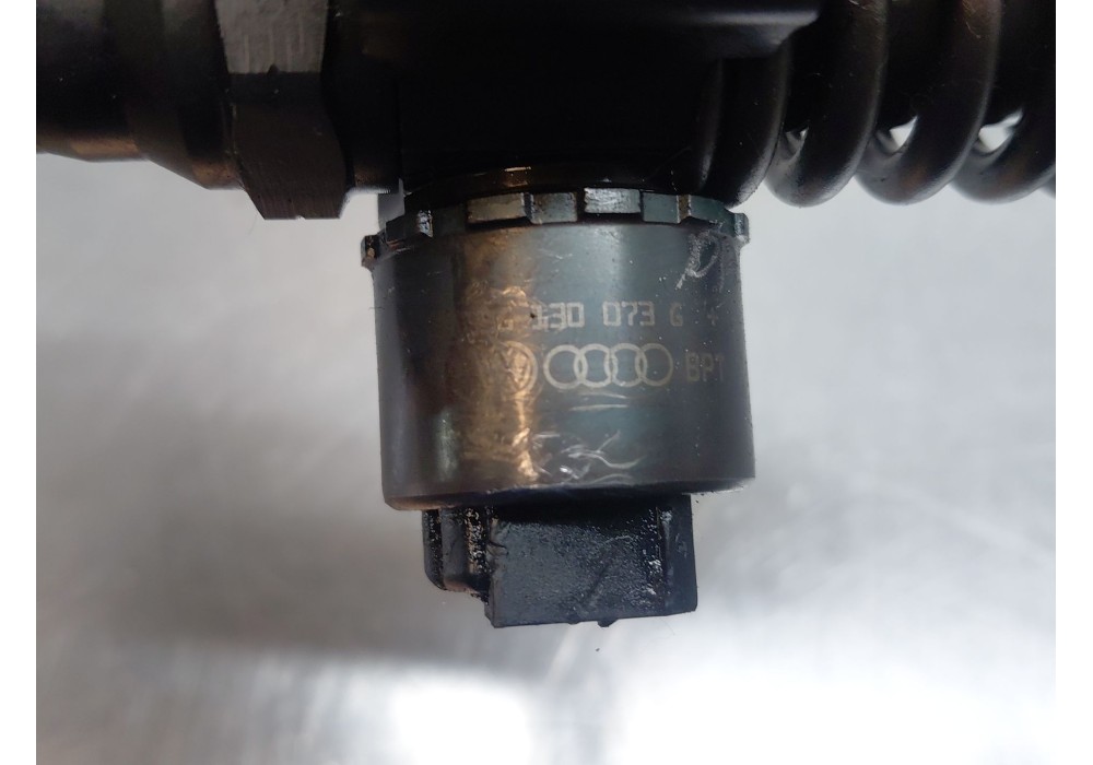 Recambio de inyector para mitsubishi outlander ii (cw_w) 2.0 di-d (cw8w) referencia OEM IAM 03G130073G  