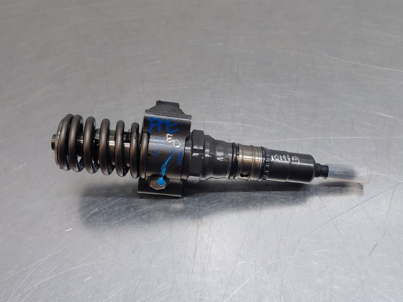 Recambio de inyector para mitsubishi outlander ii (cw_w) 2.0 di-d (cw8w) referencia OEM IAM 03G130073G  