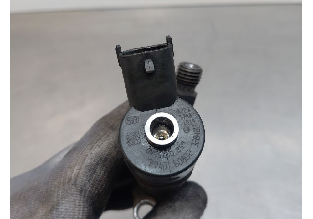 Recambio de inyector para citroën c4 picasso i monospace (ud_) 1.6 hdi referencia OEM IAM 0445110259  