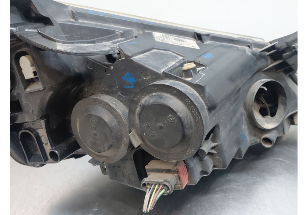 Recambio de faro izquierdo para citroën jumpy ii caja/chasis 2.0 hdi 125 referencia OEM IAM 1401368180  