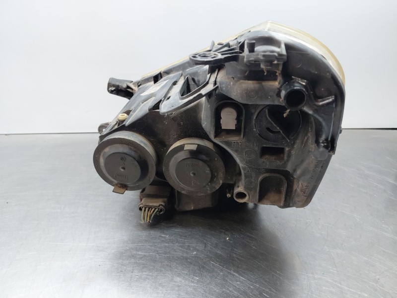 Recambio de faro derecho para fiat scudo autobús (270_, 272_) 2.0 d multijet referencia OEM IAM 1401367980  