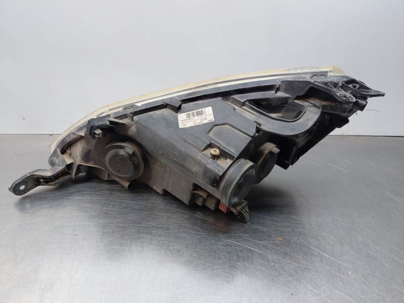 Recambio de faro derecho para fiat scudo autobús (270_, 272_) 2.0 d multijet referencia OEM IAM 1401367980  