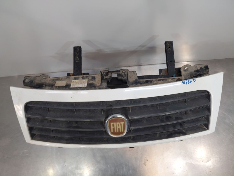 Recambio de rejilla delantera para fiat scudo autobús (270_, 272_) 2.0 d multijet referencia OEM IAM   
