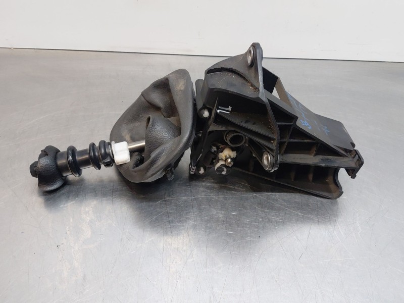 Recambio de palanca cambio para citroën jumpy ii caja/chasis 2.0 hdi 125 referencia OEM IAM 2400EG  