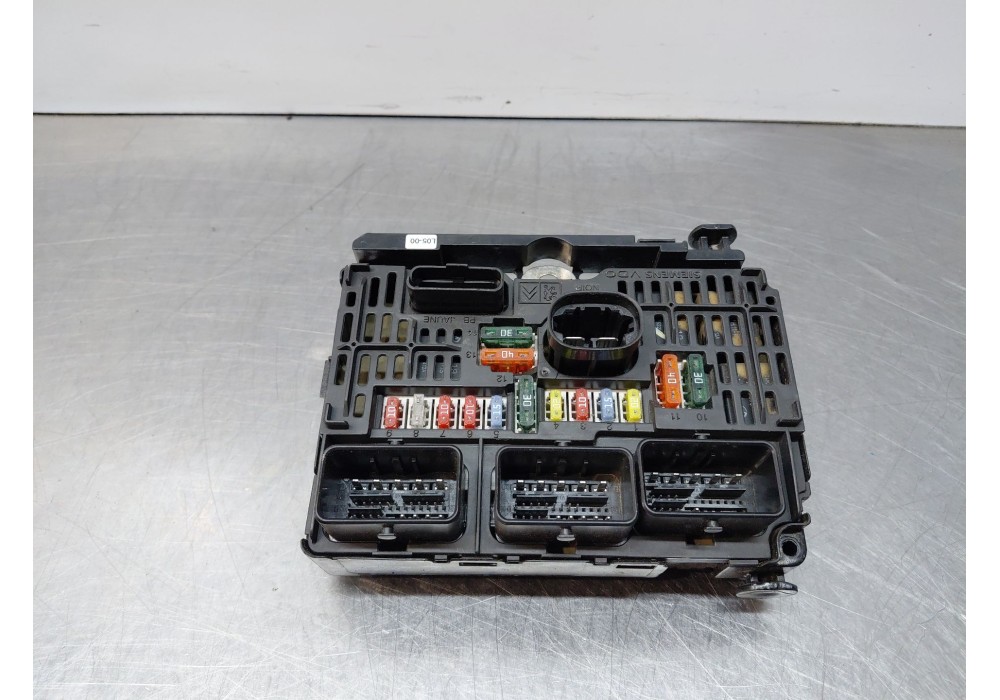 Recambio de caja reles / fusibles para fiat scudo autobús (270_, 272_) 2.0 d multijet referencia OEM IAM   