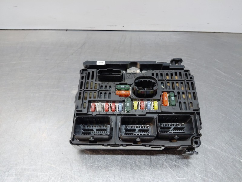 Recambio de caja reles / fusibles para fiat scudo autobús (270_, 272_) 2.0 d multijet referencia OEM IAM   