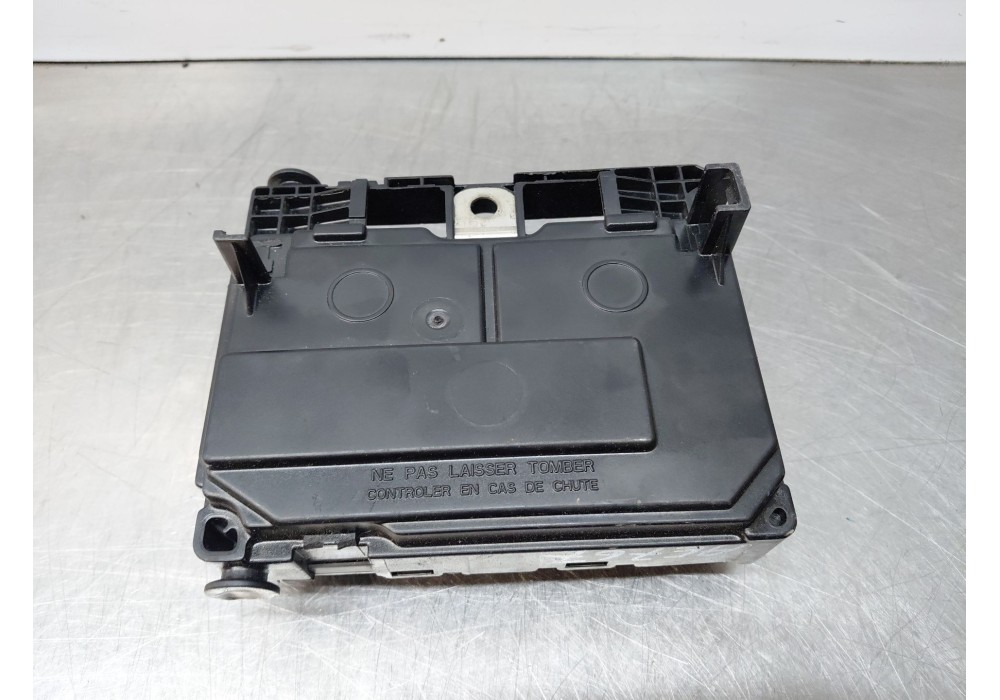 Recambio de caja reles / fusibles para fiat scudo autobús (270_, 272_) 2.0 d multijet referencia OEM IAM   