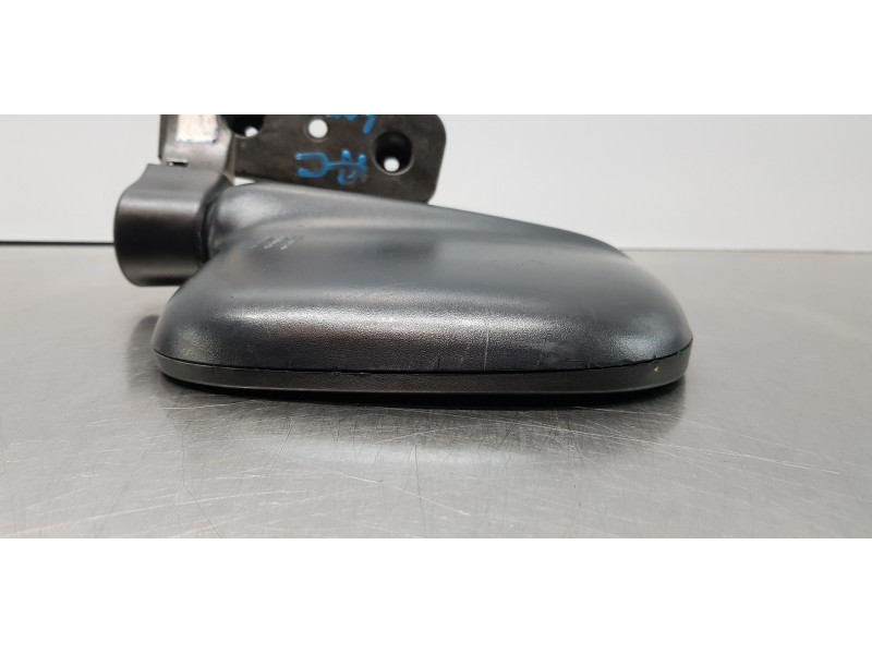 Recambio de retrovisor izquierdo para hyundai h 1 h 1 furg.caja cerr.c. puerta referencia OEM IAM 876104A310  