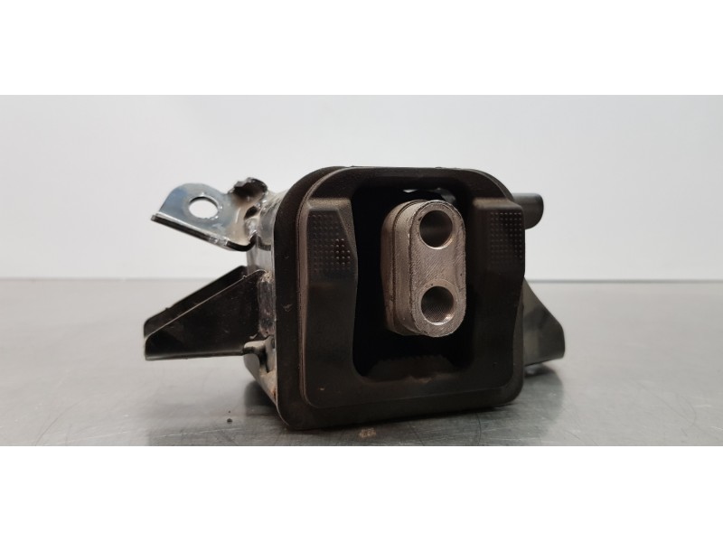 Recambio de soporte motor izquierdo para hyundai kona klass 2wd referencia OEM IAM 21830J9000  