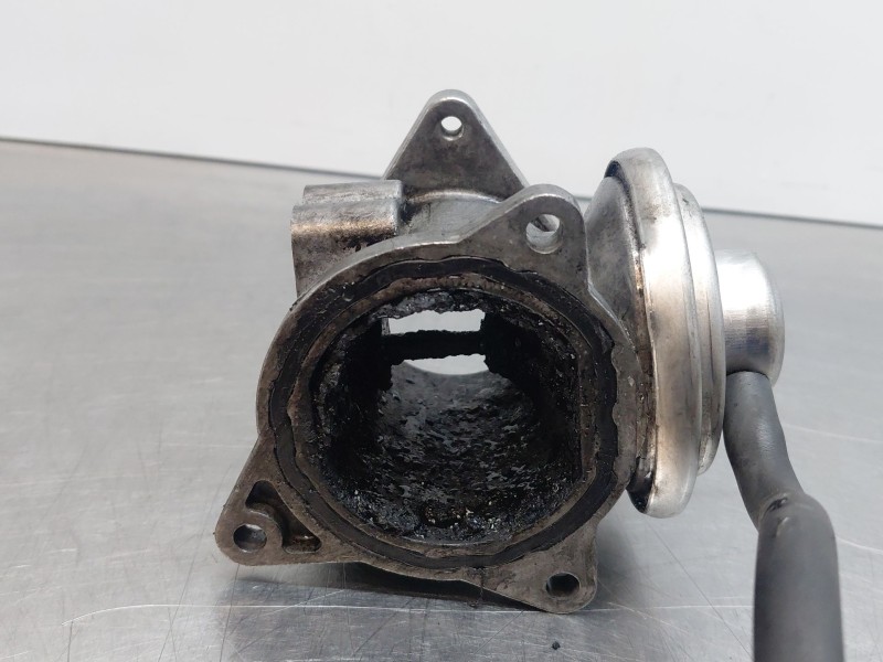 Recambio de valvula egr para mitsubishi outlander ii (cw_w) 2.0 di-d (cw8w) referencia OEM IAM 038129637D  