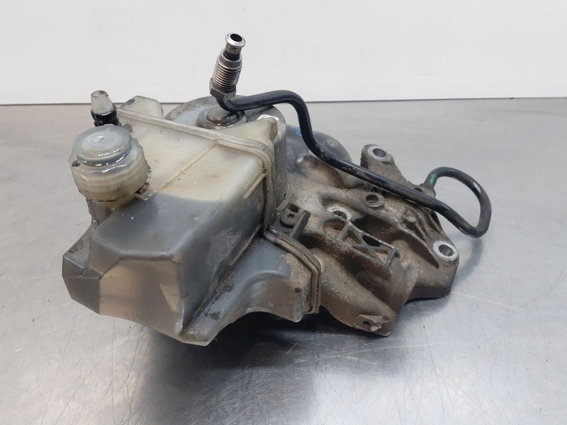 Recambio de bomba embrague para citroën c4 picasso i monospace (ud_) 1.6 hdi referencia OEM IAM 2570 F0  