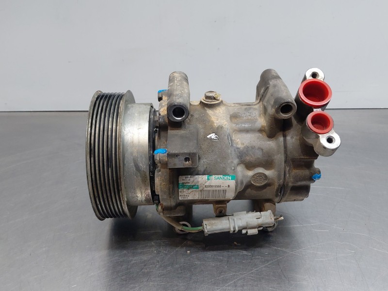 Recambio de compresor aire acondicionado para renault twingo emotion referencia OEM IAM 8200819568  