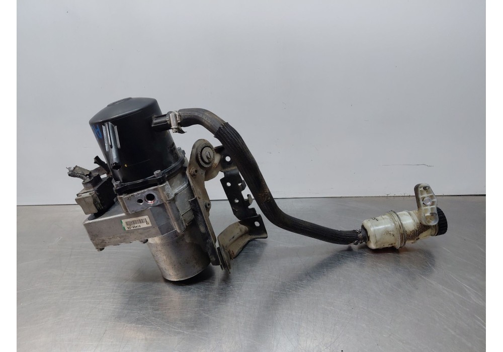 Recambio de bomba direccion para fiat scudo autobús (270_, 272_) 2.0 d multijet referencia OEM IAM 9467635480  