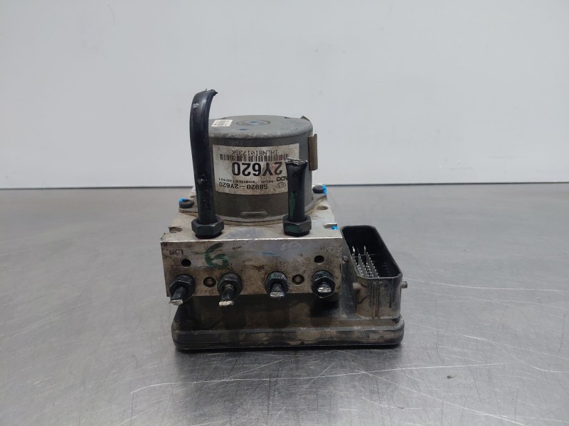 Recambio de abs para hyundai ix35 (lm, el, elh) 1.7 crdi referencia OEM IAM 589202Y620  