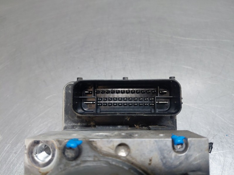 Recambio de abs para hyundai ix35 (lm, el, elh) 1.7 crdi referencia OEM IAM 589202Y620  