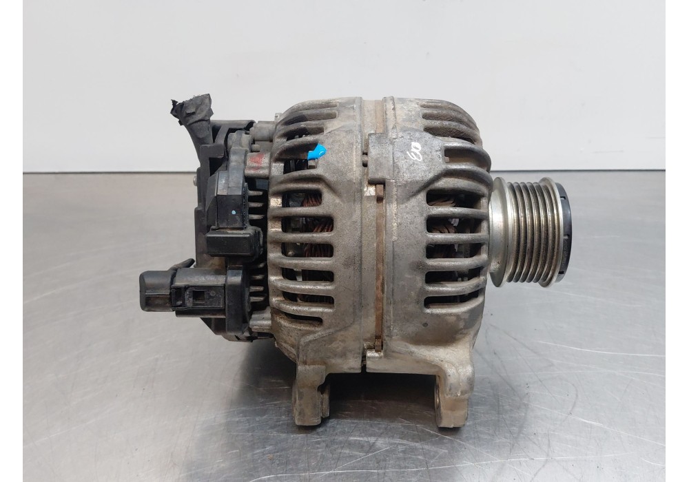 Recambio de alternador para mitsubishi outlander ii (cw_w) 2.0 di-d (cw8w) referencia OEM IAM 06F903023F  