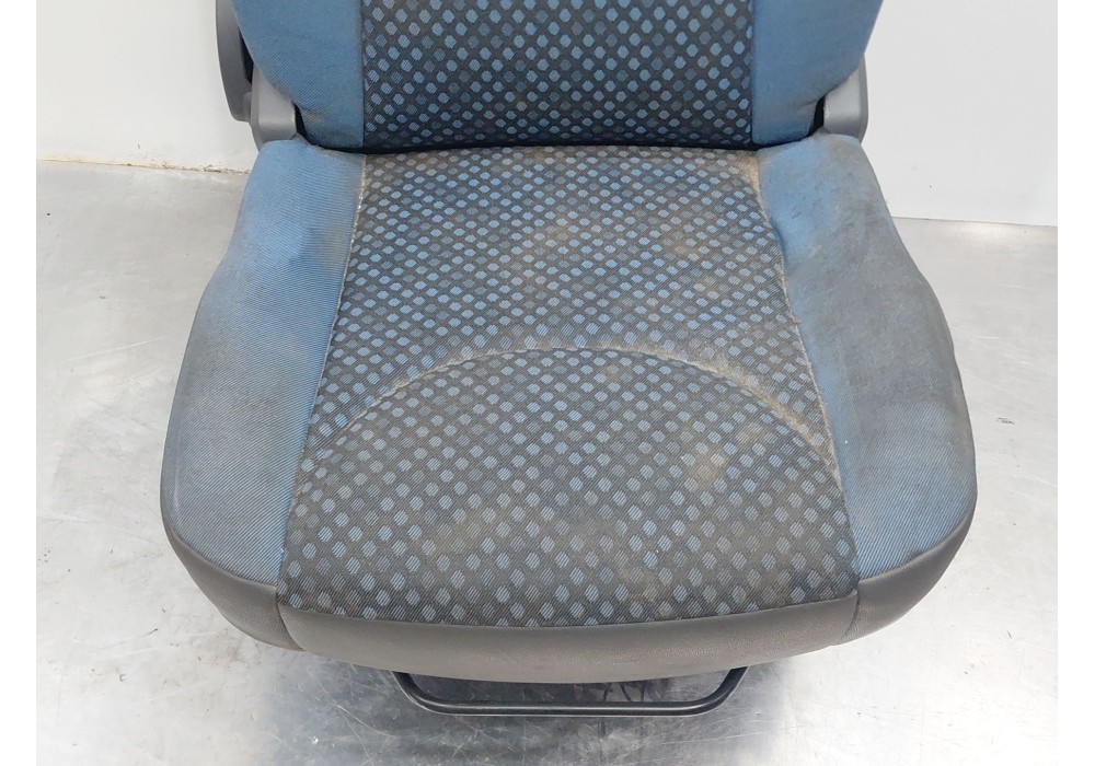 Recambio de asiento delantero derecho para fiat scudo autobús (270_, 272_) 2.0 d multijet referencia OEM IAM 9467075980  