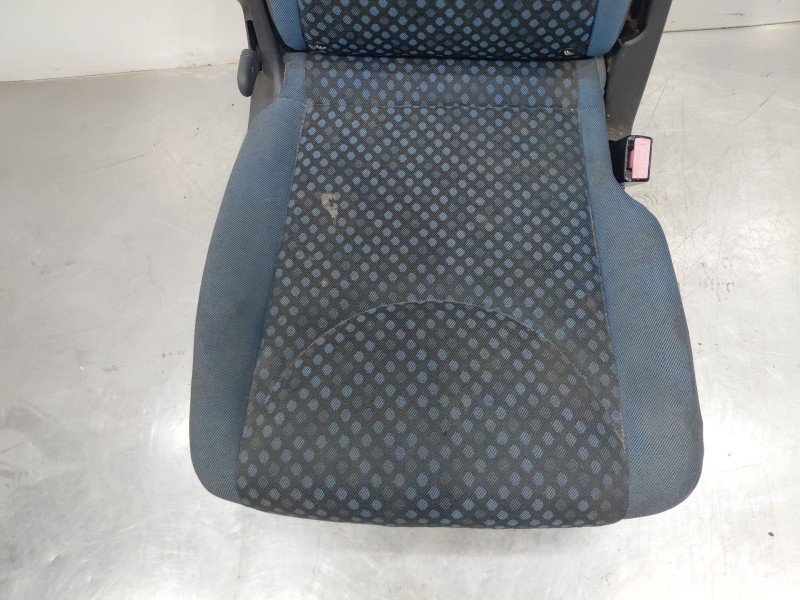 Recambio de asientos trasero derecho para fiat scudo autobús (270_, 272_) 2.0 d multijet referencia OEM IAM 9467066380  