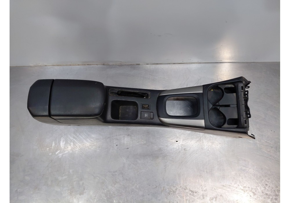 Recambio de apoyabrazos central para toyota rav 4 ii (_a2_) 2.0 4wd (aca21, aca20) referencia OEM IAM   