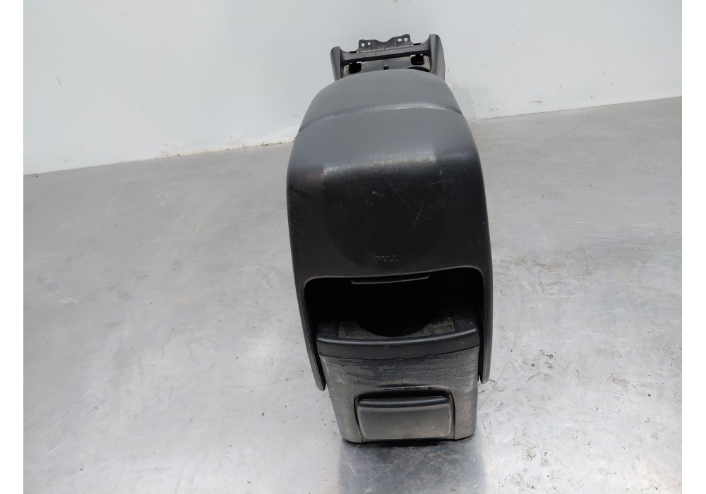 Recambio de apoyabrazos central para toyota rav 4 ii (_a2_) 2.0 4wd (aca21, aca20) referencia OEM IAM   