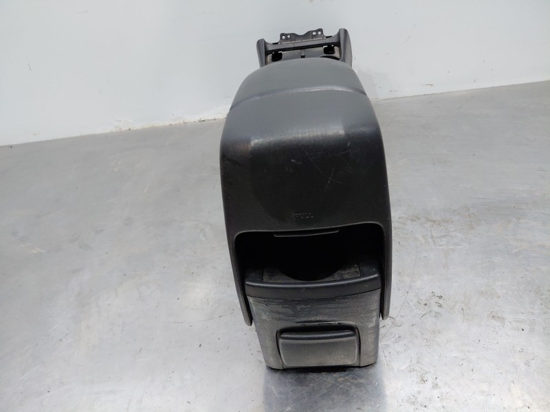 Recambio de apoyabrazos central para toyota rav 4 ii (_a2_) 2.0 4wd (aca21, aca20) referencia OEM IAM   