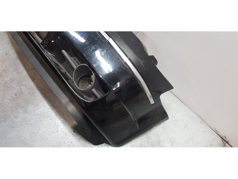 Recambio de paragolpes delantero para chrysler grand voyager limited referencia OEM IAM 1KG12TZZAA  