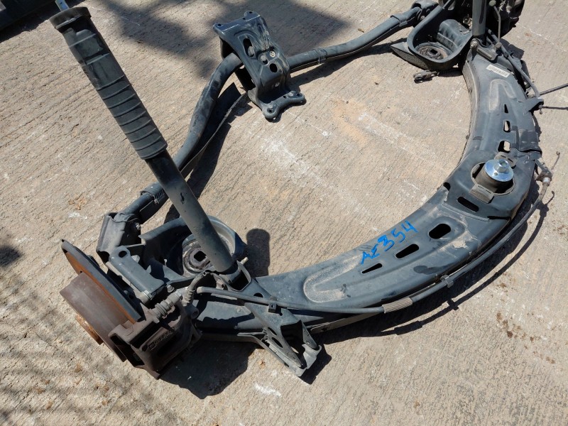 Recambio de puente trasero para mercedes-benz clase b (w245) standard referencia OEM IAM A1693500100  
