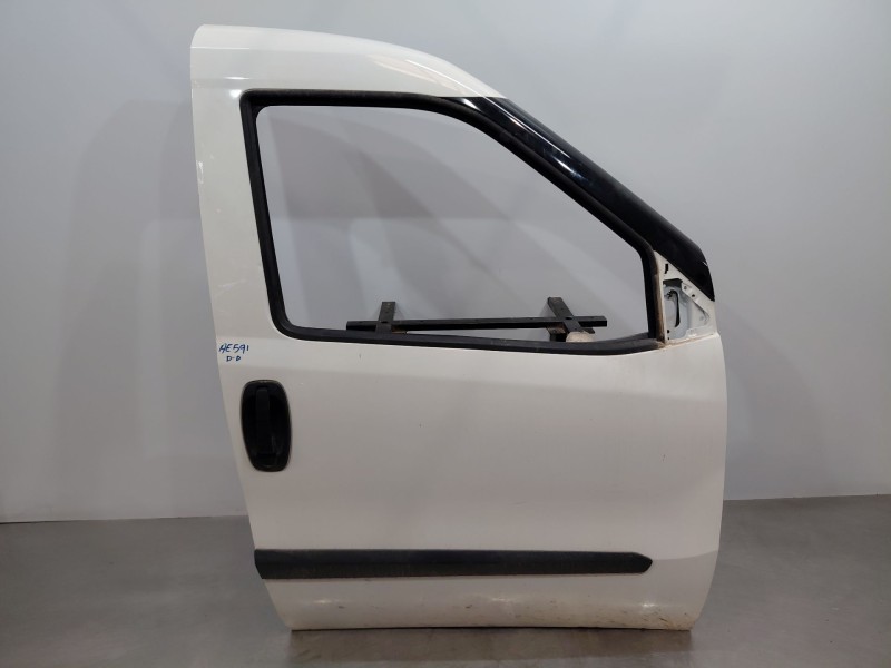 Recambio de puerta delantera derecha para fiat doblo cargo (263_) 1.3 d multijet (263wxu1a) referencia OEM IAM   