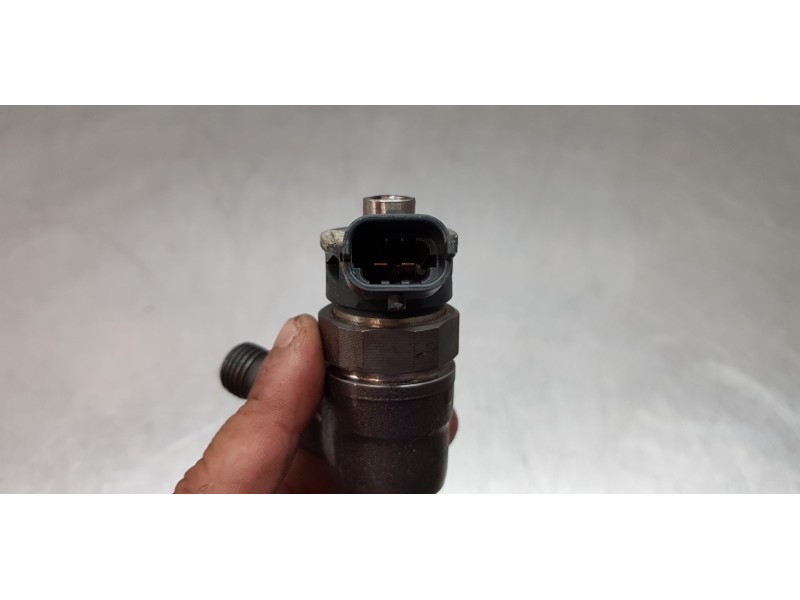 Recambio de inyector para dacia lodgy comfort referencia OEM IAM 8201636333 H8201636333 0445110800