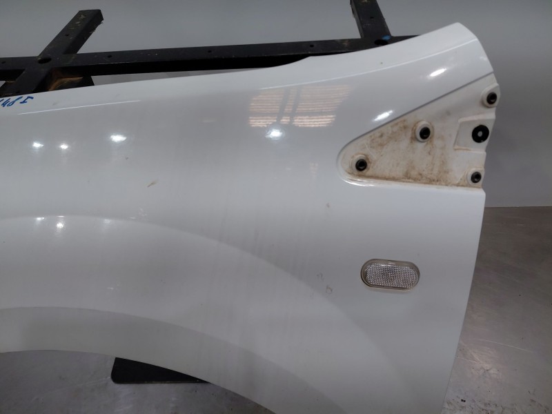 Recambio de aleta delantera izquierda para renault twingo ii (cn0_) 1.2 16v (cn04, cn0a, cn0b) referencia OEM IAM   