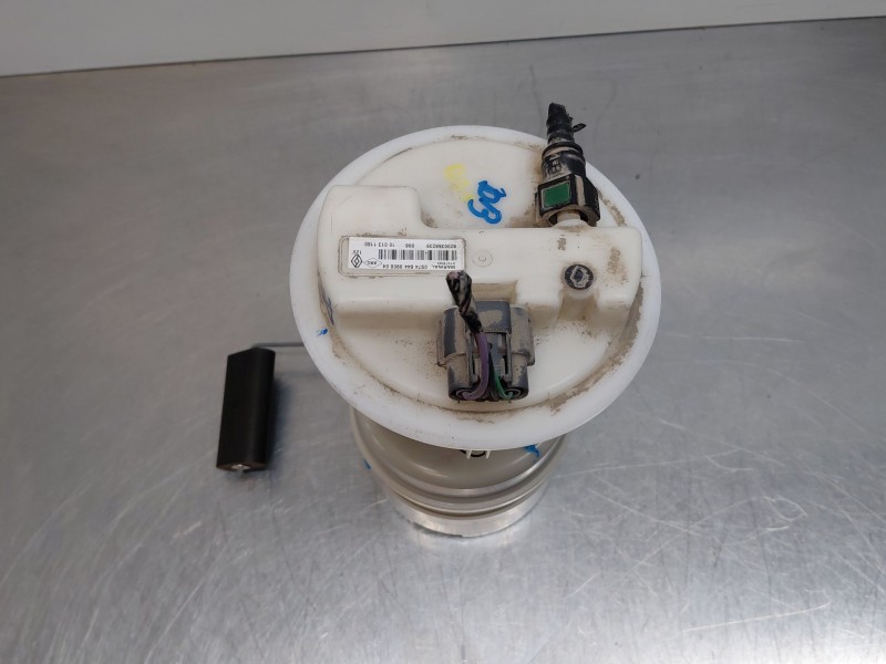 Recambio de aforador para renault twingo ii (cn0_) 1.2 16v (cn04, cn0a, cn0b) referencia OEM IAM   