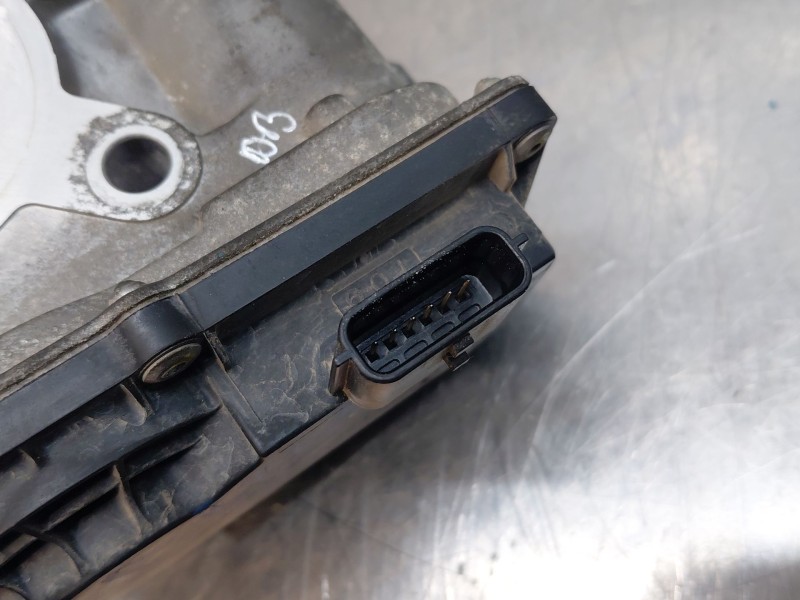 Recambio de caja mariposa para renault twingo ii (cn0_) 1.2 16v (cn04, cn0a, cn0b) referencia OEM IAM   
