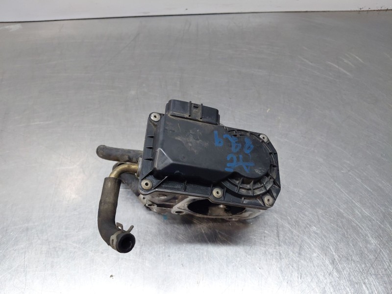 Recambio de caja mariposa para toyota rav 4 ii (_a2_) 2.0 4wd (aca21, aca20) referencia OEM IAM 2203028060  