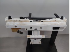 Recambio de panel frontal para renault twingo ii (cn0_) 1.2 16v (cn04, cn0a, cn0b) referencia OEM IAM   
