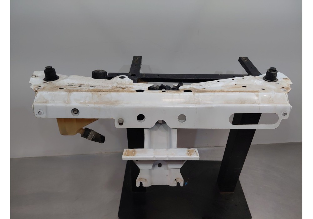 Recambio de panel frontal para renault twingo ii (cn0_) 1.2 16v (cn04, cn0a, cn0b) referencia OEM IAM   