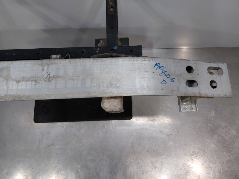 Recambio de refuerzo paragolpes delantero para lexus ct (zwa10_) 200h (zwa10_) referencia OEM IAM 5202176010  
