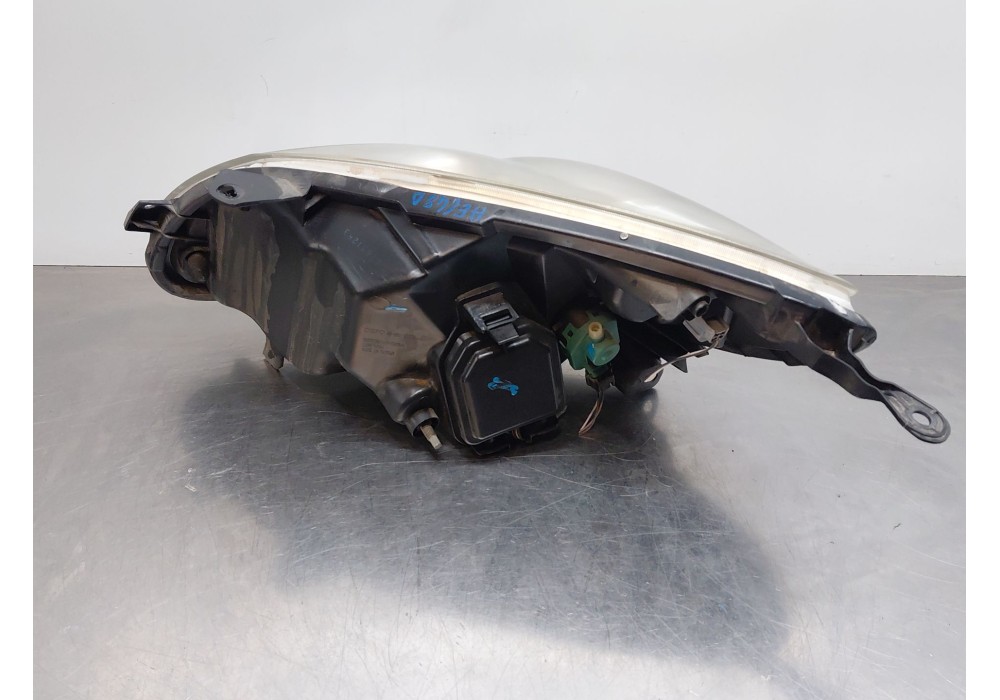 Recambio de faro derecho para renault twingo ii (cn0_) 1.2 16v (cn04, cn0a, cn0b) referencia OEM IAM   