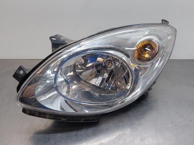 Recambio de faro izquierdo para renault twingo ii (cn0_) 1.2 16v (cn04, cn0a, cn0b) referencia OEM IAM   