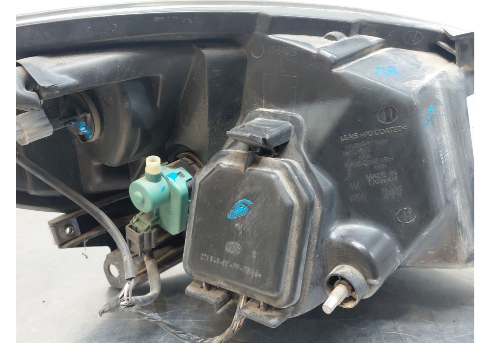 Recambio de faro izquierdo para renault twingo ii (cn0_) 1.2 16v (cn04, cn0a, cn0b) referencia OEM IAM   