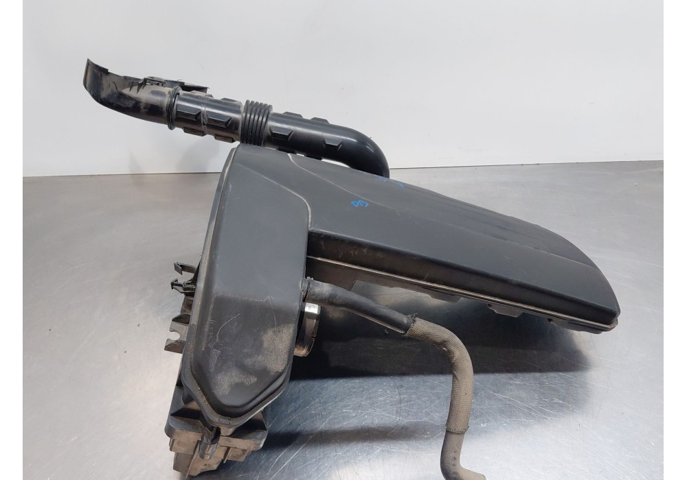 Recambio de filtro aire para renault twingo ii (cn0_) 1.2 16v (cn04, cn0a, cn0b) referencia OEM IAM   