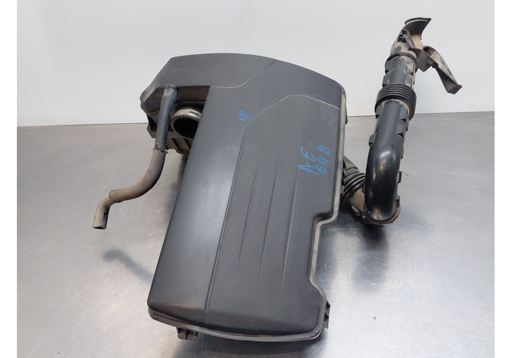 Recambio de filtro aire para renault twingo ii (cn0_) 1.2 16v (cn04, cn0a, cn0b) referencia OEM IAM   