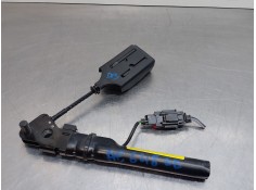 Recambio de pretensor airbag derecho para renault twingo ii (cn0_) 1.2 16v (cn04, cn0a, cn0b) referencia OEM IAM   