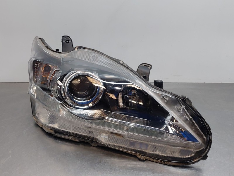 Recambio de faro derecho para lexus ct (zwa10_) 200h (zwa10_) referencia OEM IAM 8113076030  