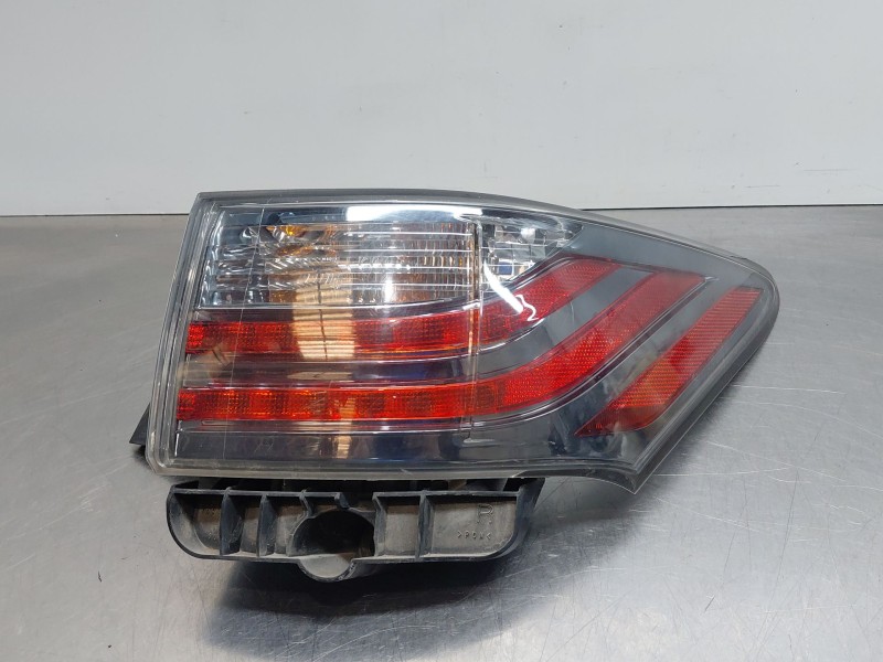 Recambio de piloto trasero derecho para lexus ct (zwa10_) 200h (zwa10_) referencia OEM IAM 8155176020  