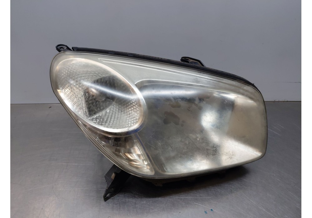 Recambio de faro derecho para toyota rav 4 ii (_a2_) 2.0 4wd (aca21, aca20) referencia OEM IAM 8110542250  