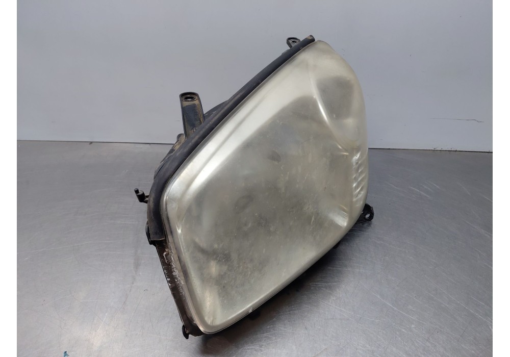 Recambio de faro izquierdo para toyota rav 4 ii (_a2_) 2.0 4wd (aca21, aca20) referencia OEM IAM 8110642250  
