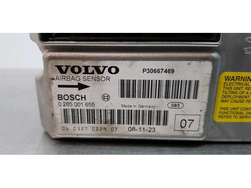 Recambio de centralita airbag para volvo v70 familiar ocean race referencia OEM IAM 30667469  