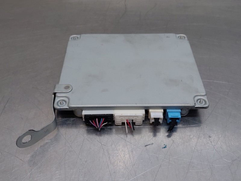 Recambio de modulo electronico para lexus ct (zwa10_) 200h (zwa10_) referencia OEM IAM 8679276020  