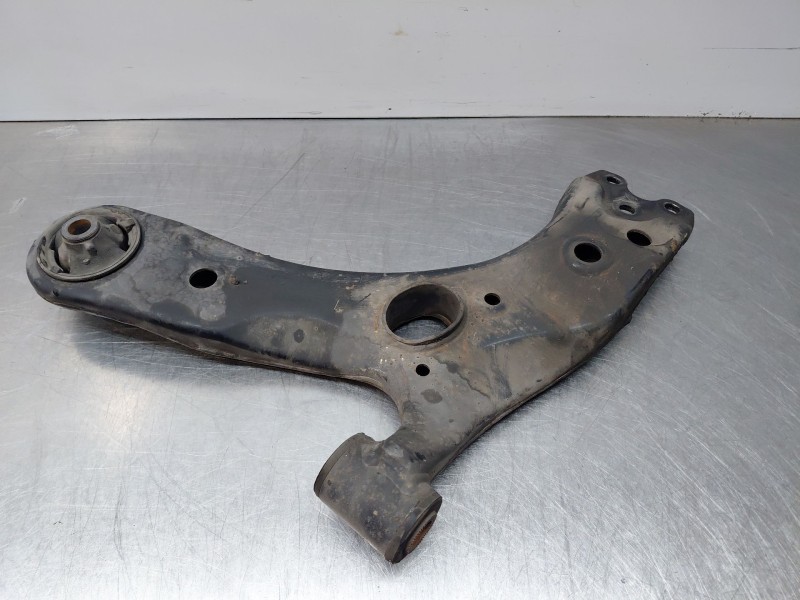 Recambio de brazo suspension inferior delantero izquierdo para lexus ct (zwa10_) 200h (zwa10_) referencia OEM IAM 4806947050  
