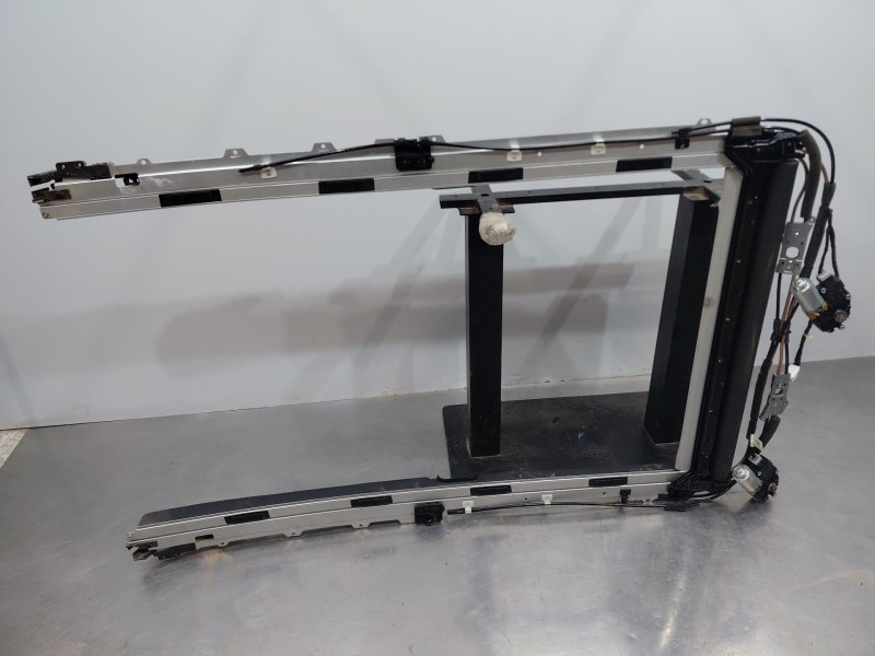 Recambio de techo electrico para hyundai tucson hybrid referencia OEM IAM   